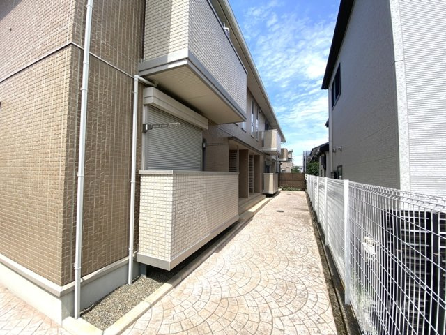 ロイヤルコートの外観|入り口です☆彡