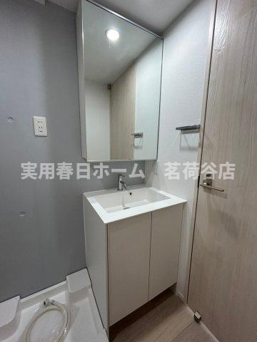 【独立洗面台】