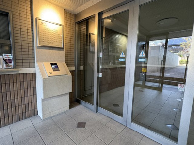 【エントランス】 | ジオ西宮仁川ソルコリーナ | 毎日通るエントランスはこのようになっています