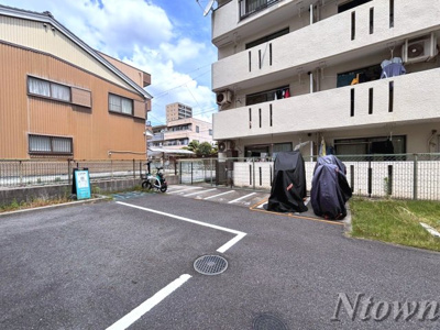 【その他共用部分】 | HANANOKI RISE | オートバイ駐輪場です