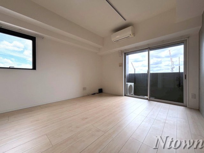 【居間・リビング】 | HANANOKI RISE | おしゃれな居間です