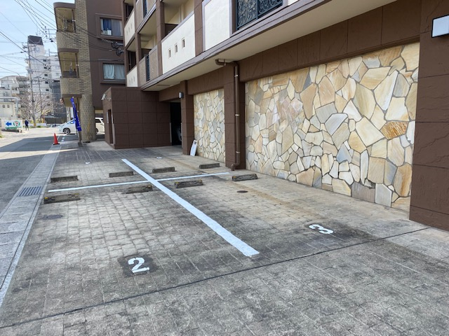 ピエモンテ二日市の駐車場|別号数タイプ
