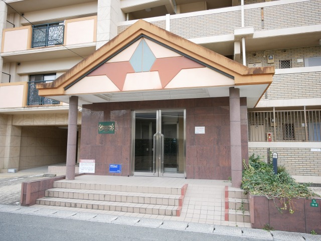 ピエモンテ二日市のエントランス