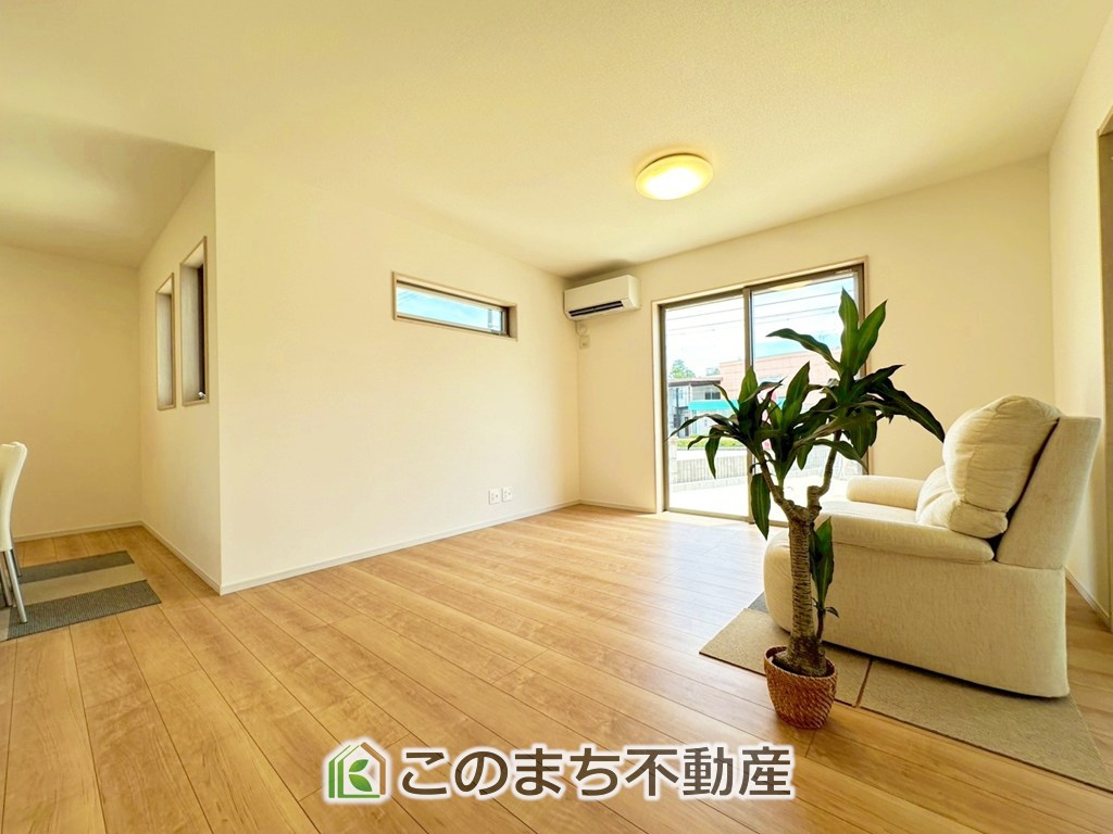 いろどりアイタウン日光市瀬尾22-P3の居間・リビング|同社施工例