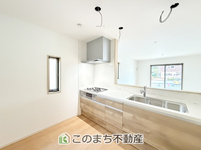 いろどりアイタウン日光市瀬尾22-P3のキッチン|人気の対面式キッチン☆料理をしながらご家族とコミュニケーションが取れます♪