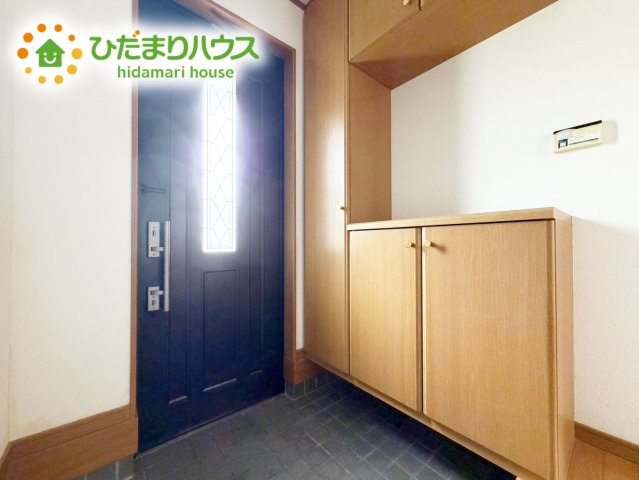 いわき市泉町黒須野字早稲田　中古戸建の玄関