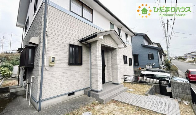 いわき市泉町黒須野字早稲田　中古戸建の外観|明るい印象を受ける外観です！