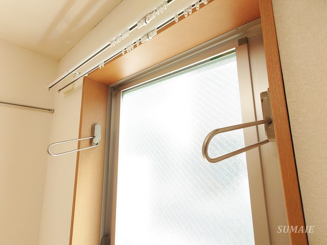 赤羽ベースの設備|室内物干し金具です☆