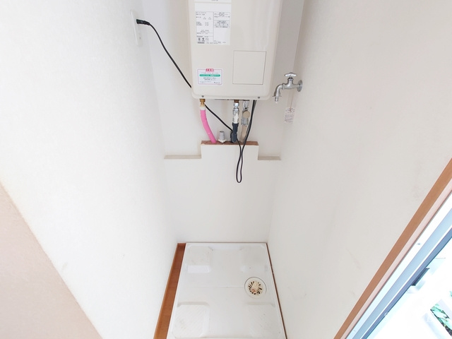 赤羽ベースの設備|洗濯機置き場です☆