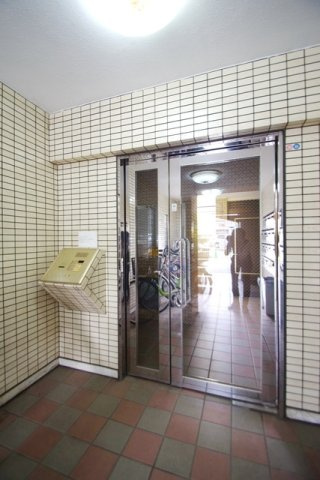プルミエール２番館のロビー
