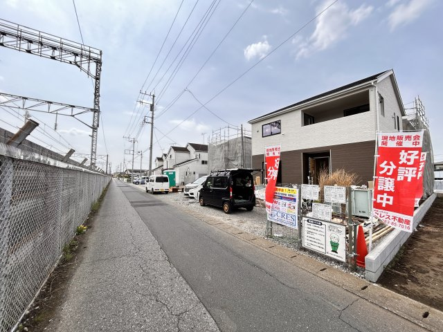 【Cradle garden】小山市喜沢 第8 全3棟の前面道路含む現地写真|〇分譲地〇
建築中の時点から周辺環境をチェックすると、実際に住んだ時の生活イメージが湧きやすくなります♪
※2026年4月撮影