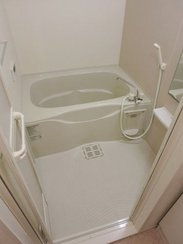プリムラⅡ　　刈谷市近郊の賃貸はクラスホーム刈谷店の浴室|ゆったり過ごせるお風呂です