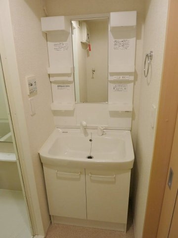プリムラⅡ　　刈谷市近郊の賃貸はクラスホーム刈谷店の洗面所|コンパクトで使いやすい洗面所