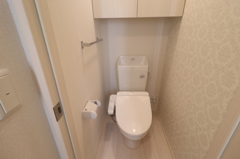PREMILIFE新町のトイレ