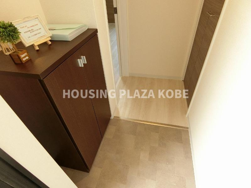 NET-K片山町の玄関