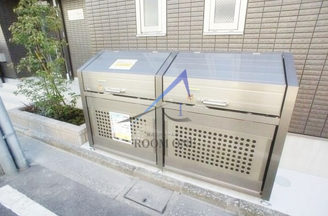 ドヌール長崎のその他共用部分|敷地内ゴミ置き場です。