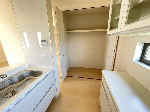 藤岡市小林　中古2100のキッチン