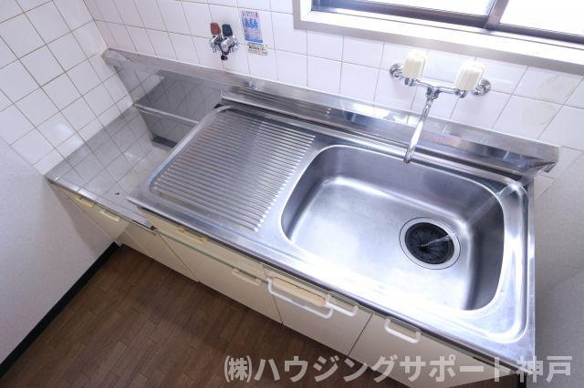 メゾン長尾のキッチン