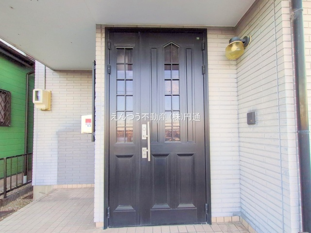 長坂町南山　フルリフォームの玄関