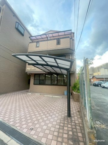 リバティ堀内の外観