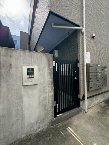 アーバンリゾート京田町　名古屋市賃貸　仲介手数料無料のエントランス