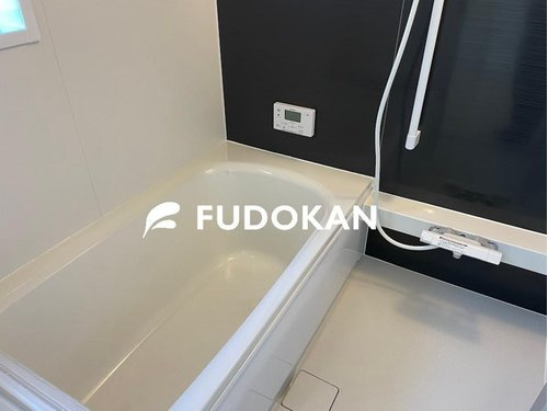 山形市長町第8【新築建売】の浴室|広々浴室は、ゆったりとくつろいで疲れを癒す空間です。