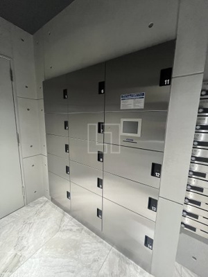 【その他共用部分】 | S-RESIDENCE難波大国町Tres | S-RESIDENCE難波大国町Tres　宅配ボックス