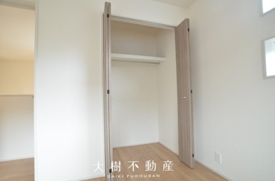 【洋室】 | 綾瀬市上土棚南4丁目 新築戸建て 全1棟【仲介手数料無料】 | 2階　洋室4（5.5帖）クローゼット