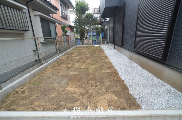 【庭】 | 綾瀬市上土棚南4丁目 新築戸建て 全1棟【仲介手数料無料】