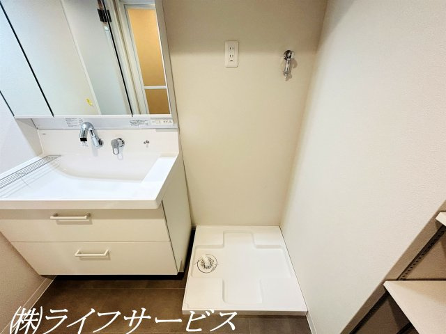 【洗面所】 | ファミールハイツ北大阪４号棟 | 洗濯パン