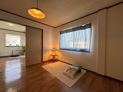 【洋室】 | グレースレジデンス | 東向き洋室7.5帖☆ダイニングキッチンから繋がるお部屋です♪ベッドを置いて寝室にするのもオススメです☆