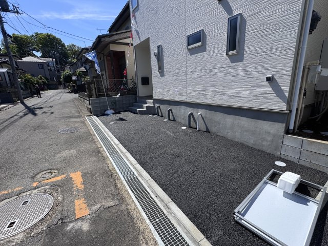柏市戸張新築戸建（戸張第８）の駐車場|2号棟駐車スペース