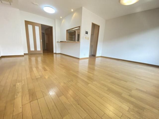【居間・リビング】 | ウィンビュ三ツ沢 | １４．８帖のお部屋です