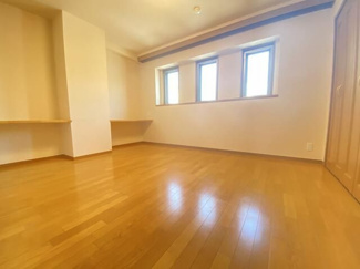 【寝室】 | ウィンビュ三ツ沢 | 8帖のお部屋です
