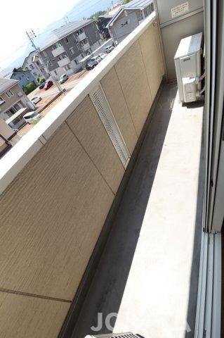 レジデンシィズ 東城 EASTのバルコニー