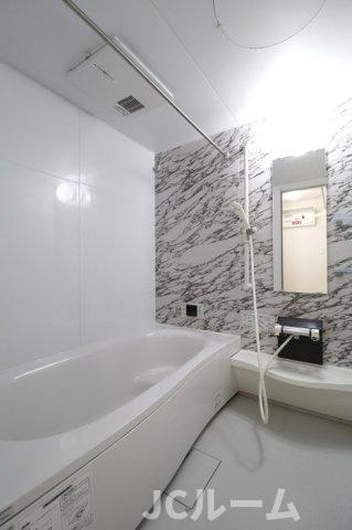 レジデンシィズ 東城 EASTの浴室