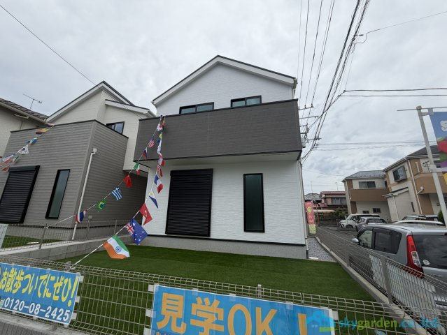 伊勢原市白根　新築戸建　全2棟2号棟の外観