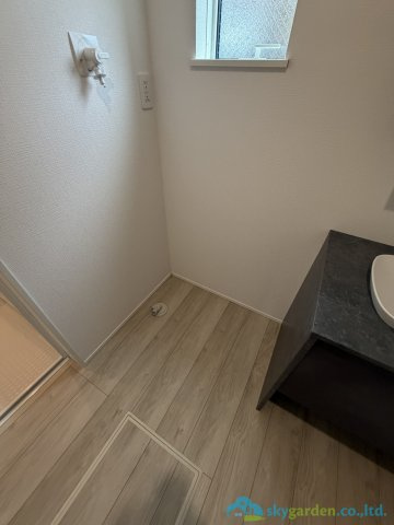 伊勢原市白根　新築戸建　全2棟2号棟のランドリースペース