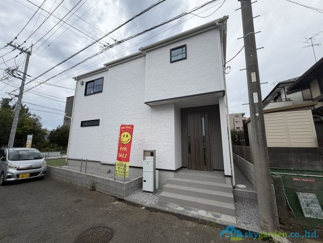 伊勢原市白根　新築戸建　全2棟2号棟の外観