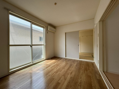 【居間・リビング】 | メゾン・エスプラネード