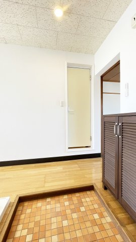 第二木村マンションの玄関