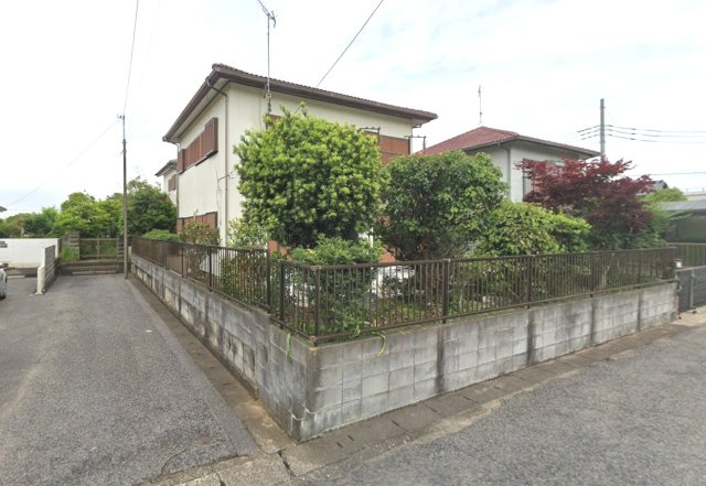 山武郡九十九里町片貝　中古戸建ての外観|4LDK 軽自動車2台可能 片貝海岸まで車約5分 スーパーヤオゼン徒歩約7分 片貝小学校徒歩約10分