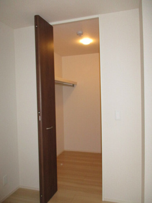 【洋室】 | セレーノT－１ | 洋室②ウオークインクローゼット