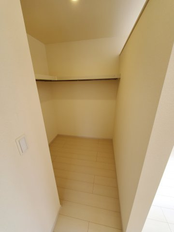 八潮市　鶴ケ曽根　　中古戸建の収納|収納スペース豊富です