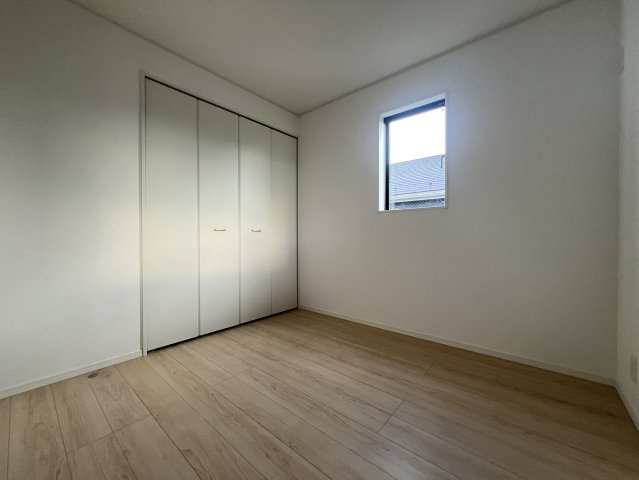 武蔵村山市中原第８の洋室