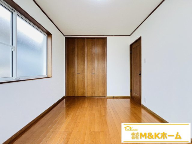 半田市柊町5丁目の洋室|洋室約6帖　子ども部屋にもピッタリです♪