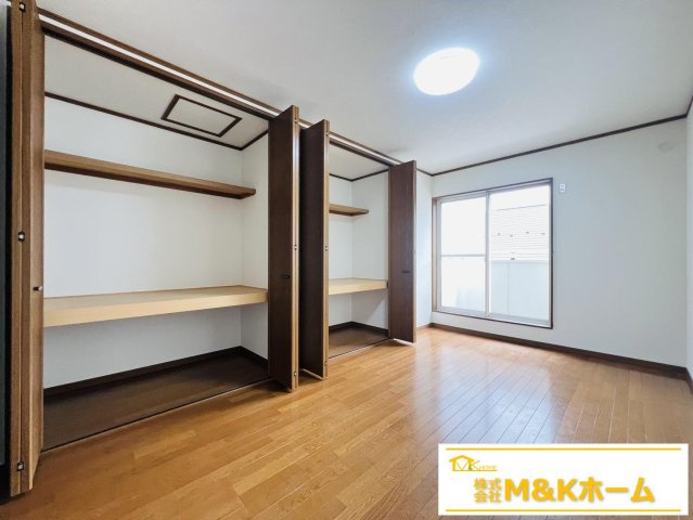 半田市柊町5丁目の洋室|洋室約7.5帖　主寝室におすすめです☆