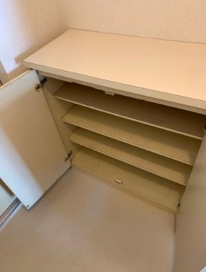 パレ武蔵小金井の玄関