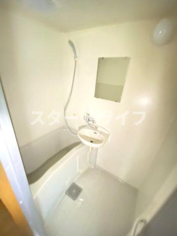 大阪市淀川区西中島２丁目の賃貸マンションの浴室