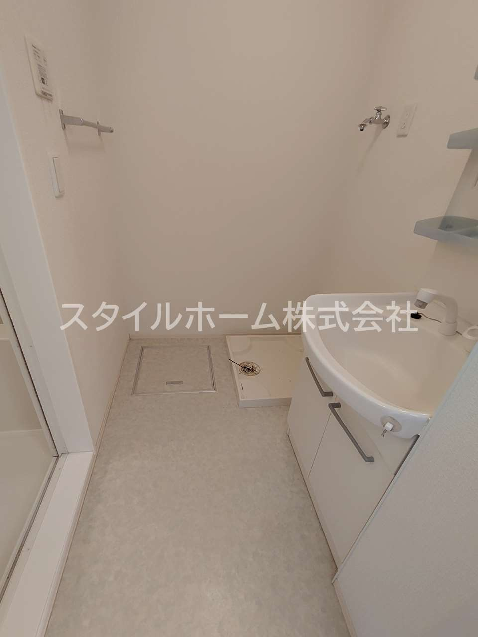 ＣＡＳＡ　ＤOＬＣＥの洗面所|別部屋写真です。